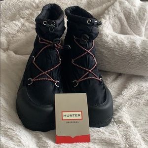 NWT Hunter Short Quilt Snow Boots